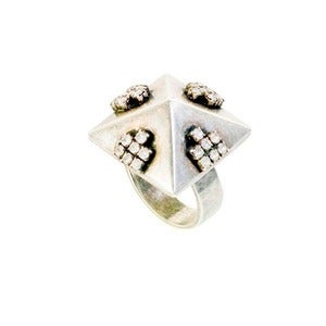 Image of Lavinya Ring