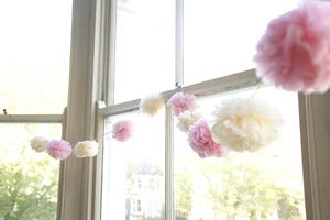 Image of Pom Pom Garland -- Pink/Cream