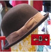 Image of classical hats with bow