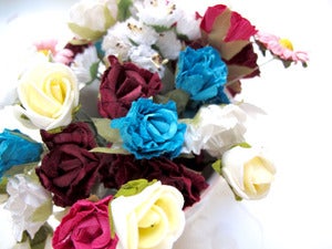 Image of Fleurs en papier / paper flowers