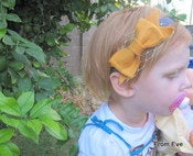 Image of Mustard Bow