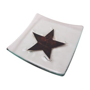 Image of Classic Mocha Star Dish. 14cm, 22cm