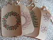 Image of Tags de Noël avec motifs aux tampons / Hand-Stamped Christmas Tags