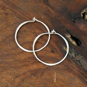 Image of classic sterling silver round thin hoop earring s/m/l
