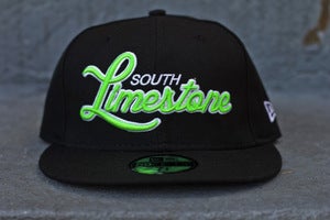Image of SOUTH LIMESTONE new era fitted kelly black