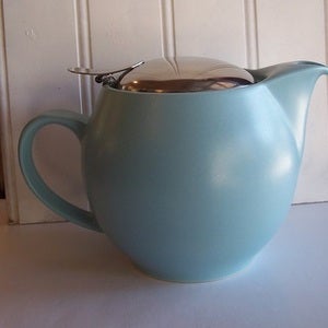 Image of bee house teapots