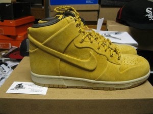 Image of Nike Dunk Hi Premium QS "Haystack"