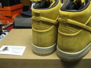 Image of Nike Dunk Hi Premium QS "Haystack"