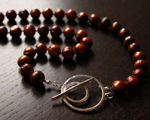 Image of autumn pearl necklace
