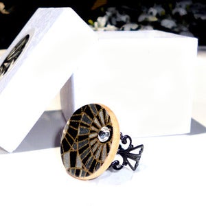 Image of Ring - Kimono