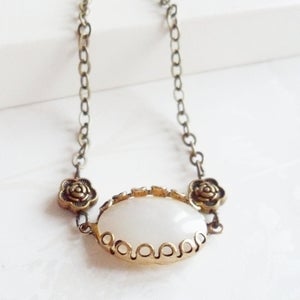 Image of Decadence Bracelet (pearl)