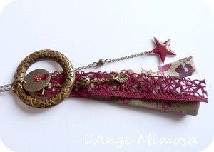 Image of Collier "comète" lie de vin