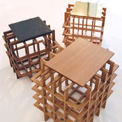 Image of Quadrat Cube with Wood Top