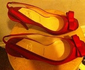 Image of louboutin taille 41 rouge satin