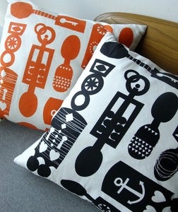 Image of love spoons cushion