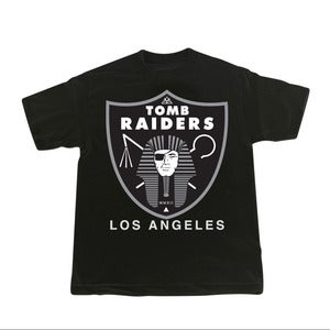 Image of TOMB RAIDERS 