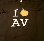 Image of I "Peach" A V in Black