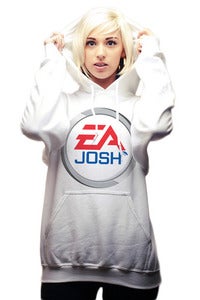 Image of EA Josh Pullover Hood
