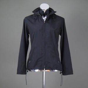 Image of WOMEN'S RAIN SHELL