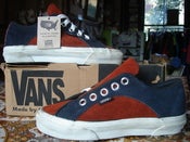 Image of vintage VANS lampin' 2-tone suede US4 made in usa 
