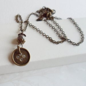 Image of Vintage Style Button Necklace