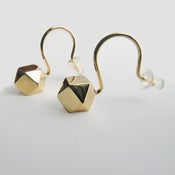 Image of Cube-octahedron/ cuboctaedro 12