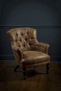 Image of Tufted Club Chair 
