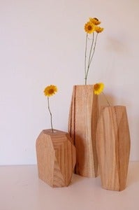 Image of Fasett Flower Vessel