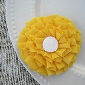 Image of Simple Sunshine: Flower Clip