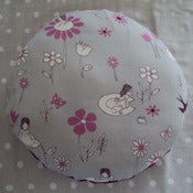 Image of Coussin rond " Alice & Fleurs " Dos Mauve Rose