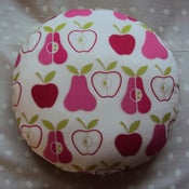 Image of Coussin rond "Pommes & Poires" Dos Anis VENDU