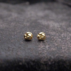 Image of Caviar Studs