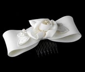 Image of Bow on comb