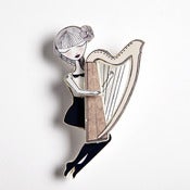 Image of Broche 02 DOLLS ROOM