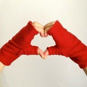 Image of Convertible Fingerless Fleece Gloves/Mittens - PDF Sewing Pattern Tutorial - Kids, Men and Women