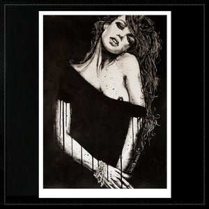 Image of Lolita by Jen Thomas