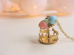 Image of Jour de Fête Carrusel Colgante/Necklace