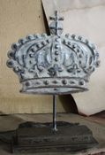 Image of Standing Crown