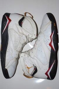 Image of Jordan VII - White/Black/Cardinal/Red (1992)