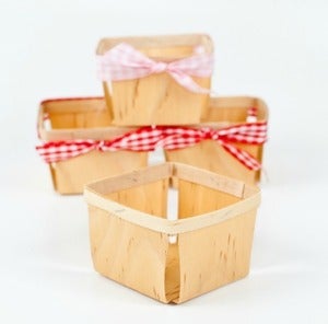 Image of 50 Wood Berry Baskets