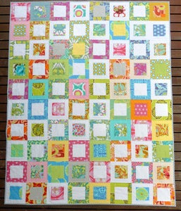 Country Threads :: Garden Quilt Patter
ns :: Shasta Daisy Door