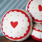 Image of Jammy Heart Biscuit Screen-Printed Cushion