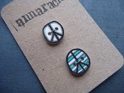 Image of Peace Sign Buttons