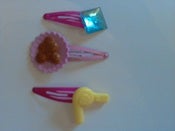 Image of Set of 3 cute hair clips