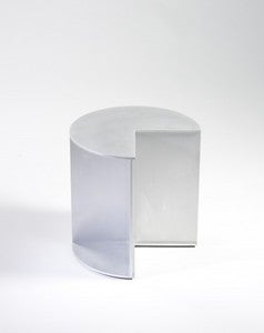 Image of 3 Quarter table