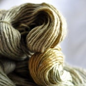 sage nomads. gliding yarn. merino/silk worsted weight.