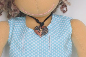 Image of Nursing Necklaces for MamAmor Dolls