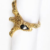 Image of claw ring