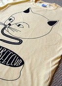 Image of Long tongued cat 