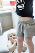 Image of POPUPSHOP sweat shorts, grey mel.